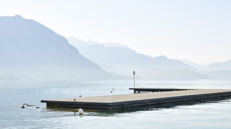 Ambiance montagut ponton lac annecy plus de prod alpes