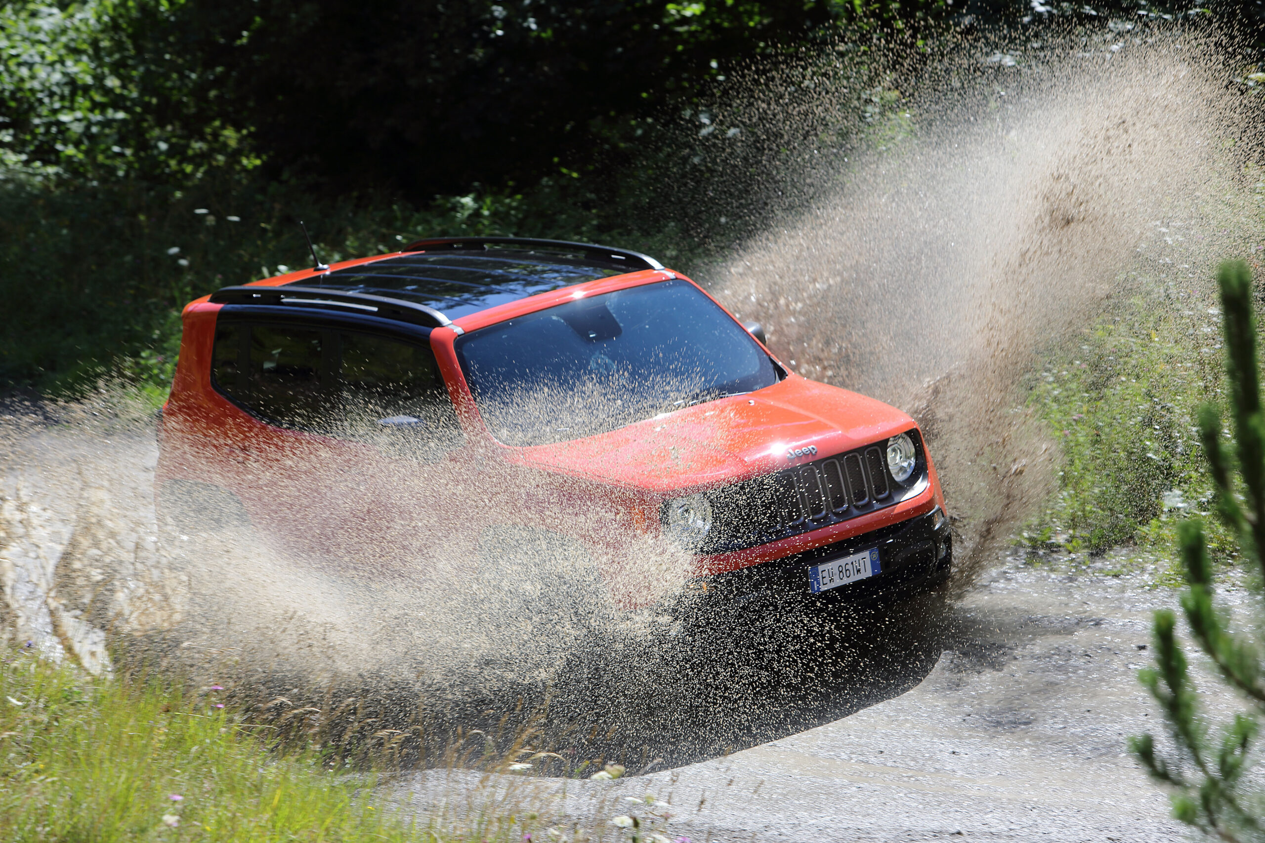 pub jeep renegade trailhawk production audiovisuelle