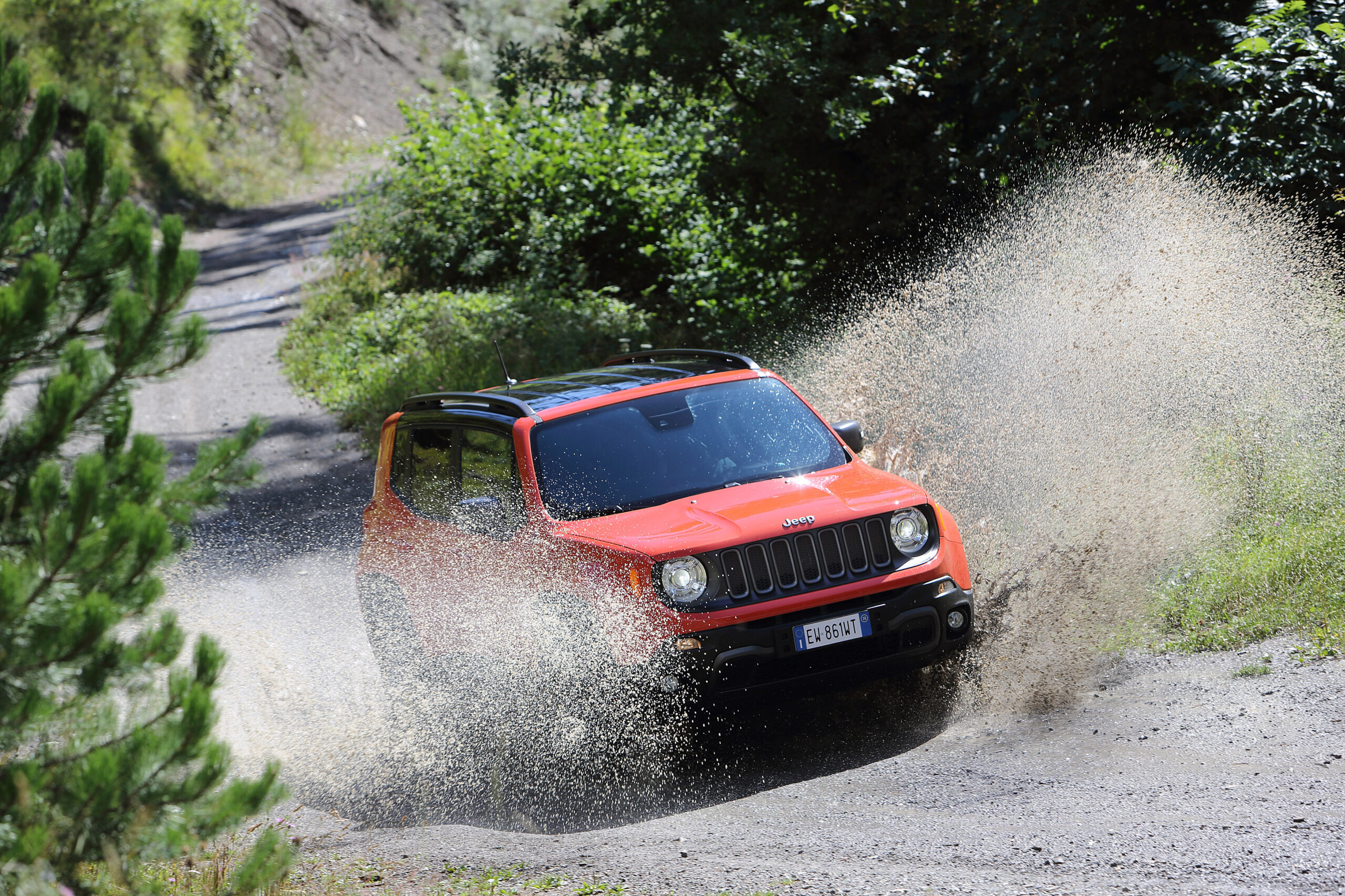 pub jeep renegade trailhawk production audiovisuelle