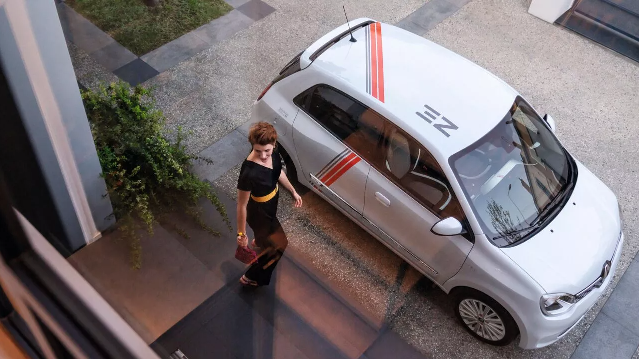 pub renault twingo ze electric production audiovisuelle